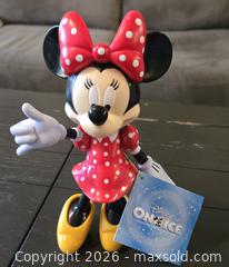 MaxSold Auction: Disney On Ice Minnie Mouse Collectible Figurine - 8 in - New Westminster (British Columbia, Canada) SELLER MANAGED Reseller Online Auction - Canfor Avenue