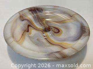 MaxSold Auction: Onyx Round Shade Fixture Bowl - New Westminster (British Columbia, Canada) SELLER MANAGED Reseller Online Auction - Canfor Avenue