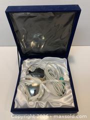 MaxSold Auction: Silver Mouse MU06P Wired PS/2 Computer Mouse - New Westminster (British Columbia, Canada) SELLER MANAGED Reseller Online Auction - Canfor Avenue
