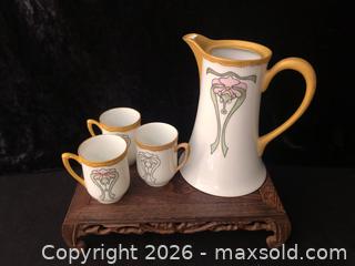 MaxSold Auction: Art Noveau Pottery - Saanich (British Columbia, Canada) SELLER MANAGED Downsizing Online Auction - Colquitz Avenue