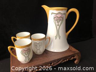 MaxSold Auction: Art Noveau Pottery - Saanich (British Columbia, Canada) SELLER MANAGED Downsizing Online Auction - Colquitz Avenue