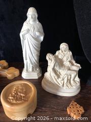 MaxSold Auction: Catholic Devotional Items - Saanich (British Columbia, Canada) SELLER MANAGED Downsizing Online Auction - Colquitz Avenue