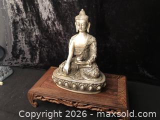 MaxSold Auction: Metal Buddha Figure - Saanich (British Columbia, Canada) SELLER MANAGED Downsizing Online Auction - Colquitz Avenue