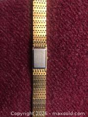 MaxSold Auction: Seiko Ladies Watch  - Saanich (British Columbia, Canada) SELLER MANAGED Downsizing Online Auction - Colquitz Avenue