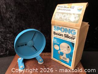 MaxSold Auction: Spong Bean Slicer - Saanich (British Columbia, Canada) SELLER MANAGED Downsizing Online Auction - Colquitz Avenue