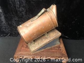 MaxSold Auction: Vintage Copper Bee Smoker - Saanich (British Columbia, Canada) SELLER MANAGED Downsizing Online Auction - Colquitz Avenue