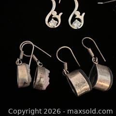 MaxSold Auction: 8 Pairs of Sterling Silver Earrings 925 Lot of Jewellery - Toronto (Ontario, Canada) SELLER MANAGED Downsizing Online Auction - Greenland Road
