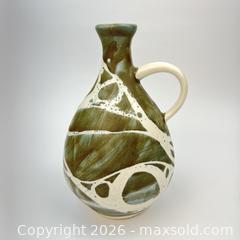 MaxSold Auction: Aviemore Pottery Scotland MCM Abstract Studio Pottery Vase Decor - Toronto (Ontario, Canada) SELLER MANAGED Downsizing Online Auction - Greenland Road