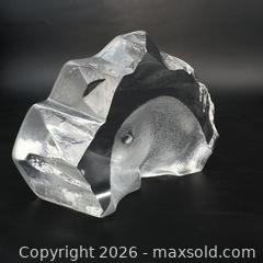 MaxSold Auction: Signed Numbered Mats Jonasson Sweden Lead Crystal Baby Seal Paperweight  - Toronto (Ontario, Canada) SELLER MANAGED Downsizing Online Auction - Greenland Road