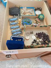 MaxSold Auction: Mixed Vintage Costume Jewelry Lot (Likely Unsigned) - Kingston (Ontario, Canada) SELLER MANAGED Downsizing Online Auction - Langfield Street