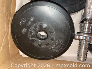 MaxSold Auction: Weider Adjustable Dumbbell Set with 2 Chrome Knurled Bars - Kingston (Ontario, Canada) SELLER MANAGED Downsizing Online Auction - Langfield Street