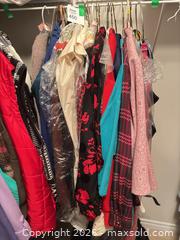 MaxSold Auction: Women's Assorted Jackets, Blazers, Coats & Loungewear (Lot) - Kingston (Ontario, Canada) SELLER MANAGED Downsizing Online Auction - Langfield Street