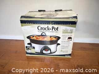 MaxSold Auction: Crock-Pot 6-Quart Smart-Pot Programmable Slow Cooker (Stainless/Black) - Saanich (British Columbia, Canada) SELLER MANAGED Estate Sale Online Auction - Doncaster Drive