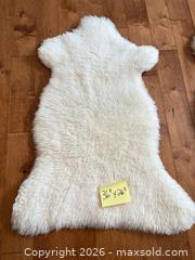 MaxSold Auction: Windward Sheepskin/Wool Rugs, Cream — Set of 2 - Saanich (British Columbia, Canada) SELLER MANAGED Estate Sale Online Auction - Doncaster Drive
