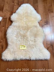 MaxSold Auction: Windward Sheepskin/Wool Rugs, Cream — Set of 2 - Saanich (British Columbia, Canada) SELLER MANAGED Estate Sale Online Auction - Doncaster Drive
