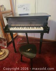MaxSold Auction: Amadeus Hering Mini Grand Toy Piano, 22 Keys, Black Lacquer - San Jose (California, USA) PARTNER MANAGED Estate Sale Online Auction - Dunn Ave
