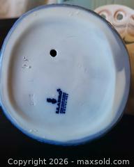 MaxSold Auction: Lladró Butterfly Girl Sueño de fantasía N.º 1401 - San Jose (California, USA) PARTNER MANAGED Estate Sale Online Auction - Dunn Ave