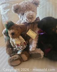 MaxSold Auction: Lot of 10 Collectible Teddy Bears – Bombay & 100th Anniversary - San Jose (California, USA) PARTNER MANAGED Estate Sale Online Auction - Dunn Ave