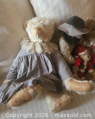 MaxSold Auction: Lot of 10 Handmade Collectible Teddy Bears, 6–22 in - San Jose (California, USA) PARTNER MANAGED Estate Sale Online Auction - Dunn Ave