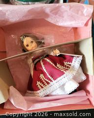 MaxSold Auction: Lot of 10 Madame Alexander Collector/Portrait Dolls, 6–8 in - San Jose (California, USA) PARTNER MANAGED Estate Sale Online Auction - Dunn Ave