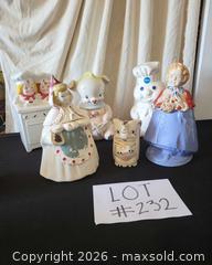 MaxSold Auction: Lot of 6 Vintage Ceramic/Porcelain Cookie Jars & Figurines - San Jose (California, USA) PARTNER MANAGED Estate Sale Online Auction - Dunn Ave