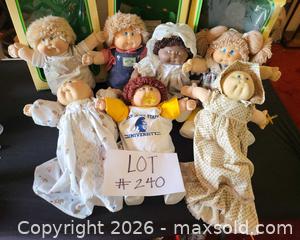 MaxSold Auction: Lot of 7 Cabbage Patch Kids Dolls (Vinyl Head, Cloth Body) - San Jose (California, USA) PARTNER MANAGED Estate Sale Online Auction - Dunn Ave