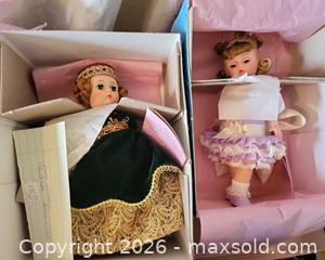 MaxSold Auction: Madame Alexander Lot of 8 Boxed Vintage Dolls - San Jose (California, USA) PARTNER MANAGED Estate Sale Online Auction - Dunn Ave