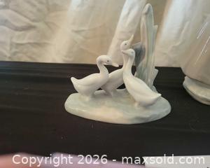 MaxSold Auction: NAO (Lladró) Porcelain Figurine Lot — 3 Groups - San Jose (California, USA) PARTNER MANAGED Estate Sale Online Auction - Dunn Ave