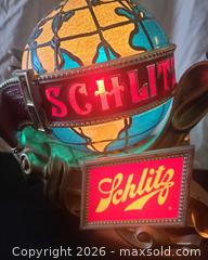 MaxSold Auction: Vintage Schlitz Illuminated Globe Bar Lamp, Jos. Schlitz Brewing Co. - San Jose (California, USA) PARTNER MANAGED Estate Sale Online Auction - Dunn Ave