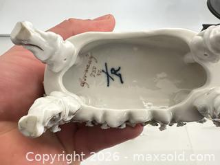 MaxSold Auction: Elaborate ceramic garden benches and baskets - Vallejo (California, USA) SELLER MANAGED Estate Sale Online Auction - Georgia Street