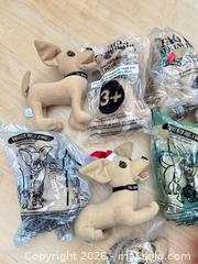 MaxSold Auction: Lots of 11 Taco Bell Chihuahua toys - Vallejo (California, USA) SELLER MANAGED Estate Sale Online Auction - Georgia Street