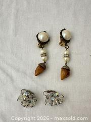 MaxSold Auction: Vintage costume jewelry - Vallejo (California, USA) SELLER MANAGED Estate Sale Online Auction - Georgia Street