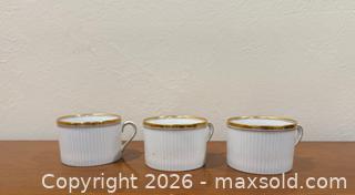 MaxSold Auction: Vintage Fitz and Floyd Classique D'Or Tea Cups - Sunnyvale (California, USA) SELLER MANAGED Estate Sale Online Auction -  Floyd Avenue