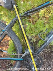 MaxSold Auction: Kona 27.5" Aluminum Mountain Bike, 21-Speed, Disc Brakes - Vancouver (British Columbia, Canada) SELLER MANAGED Downsizing Online Auction - Ortona Crescent