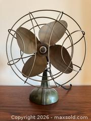 MaxSold Auction: Vintage Chicago Electric / Sterling Olive Green Metal Table Fan - Vancouver (British Columbia, Canada) SELLER MANAGED Downsizing Online Auction - Ortona Crescent