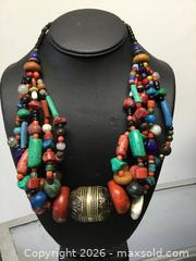MaxSold Auction: Huge Chunky Tribal Necklace - Saanich (British Columbia, Canada) PARTNER MANAGED Reseller Online Auction - Old West Saanich Road