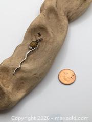 MaxSold Auction: Sterling Silver Amber Drop Pendant - Saanich (British Columbia, Canada) PARTNER MANAGED Reseller Online Auction - Old West Saanich Road