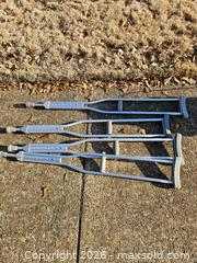 MaxSold Auction: Adjustable Aluminum Underarm Crutches, 4 Total (2 Pairs) - Virginia Beach (Virginia, USA) SELLER MANAGED Downsizing Online Auction - Beachview Drive