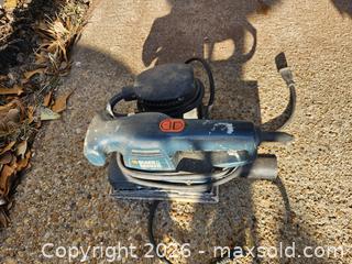 MaxSold Auction: Black & Decker 1/4-Sheet Finishing Orbital Sander, 12A - Virginia Beach (Virginia, USA) SELLER MANAGED Downsizing Online Auction - Beachview Drive