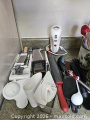 MaxSold Auction: Kitchen Utensil & Mason Jar Lot — Spatulas, Whisks, Mixer - Virginia Beach (Virginia, USA) SELLER MANAGED Downsizing Online Auction - Beachview Drive