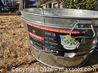 MaxSold Auction: Lot of 4 Cooking and Camping Items - Virginia Beach (Virginia, USA) SELLER MANAGED Downsizing Online Auction - Beachview Drive