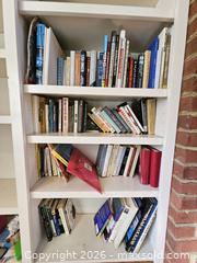 MaxSold Auction: Lot of Mixed Used Books, 40–50 English Paperbacks & Hardcovers - Virginia Beach (Virginia, USA) SELLER MANAGED Downsizing Online Auction - Beachview Drive