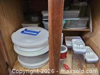 MaxSold Auction: Mixed Plastic Kitchen Storage & Prep Tool Lot, 16+ Pieces - Virginia Beach (Virginia, USA) SELLER MANAGED Downsizing Online Auction - Beachview Drive