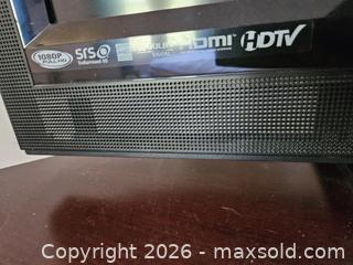 MaxSold Auction: Vizio V0400E 40-inch Full HD LED/LCD TV - Virginia Beach (Virginia, USA) SELLER MANAGED Downsizing Online Auction - Beachview Drive