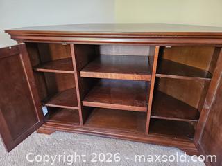 MaxSold Auction: Wood Corner TV Entertainment Cabinet, Medium Cherry - Virginia Beach (Virginia, USA) SELLER MANAGED Downsizing Online Auction - Beachview Drive