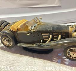 MaxSold Auction: Bburago 1936 Mercedes-Benz 500K Roadster - Hiram (Georgia, USA) SELLER MANAGED Reseller Online Auction - Hiram Acworth Highway (STORAGE)