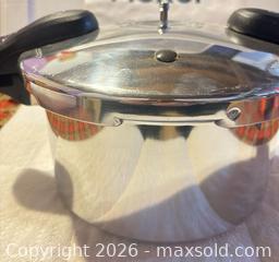 MaxSold Auction: Kuhn Rikon Duromatic Pressure Cooker - Hiram (Georgia, USA) SELLER MANAGED Reseller Online Auction - Hiram Acworth Highway (STORAGE)