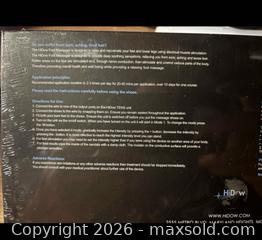 MaxSold Auction: NEW IN SEALED PACKAGING HIDOW FOOT MASSAGER GIVES PAIN FREE RELIEF - Hiram (Georgia, USA) SELLER MANAGED Reseller Online Auction - Hiram Acworth Highway (STORAGE)