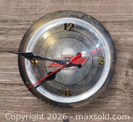 MaxSold Auction: Vintage Chevrolet Wheel Cover Clock - Hiram (Georgia, USA) SELLER MANAGED Reseller Online Auction - Hiram Acworth Highway (STORAGE)