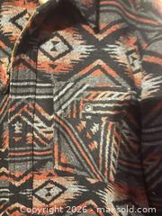 MaxSold Auction: XL Sherpa/wool jacket - Hiram (Georgia, USA) SELLER MANAGED Reseller Online Auction - Hiram Acworth Highway (STORAGE)